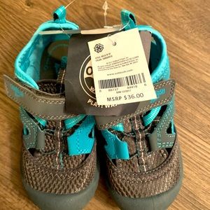 Toddler size 9 wet/dry sandals